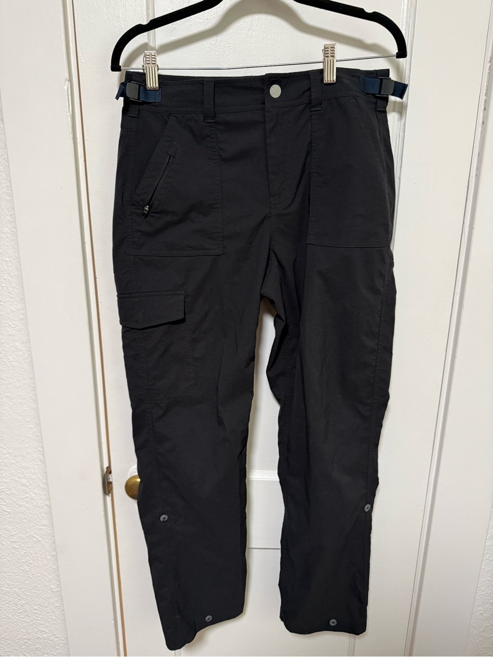 Stio Black XS Women's Cargo Pants with Adjustable  Tabs